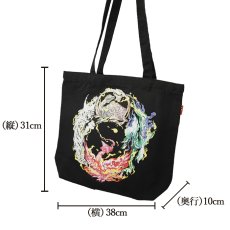 画像7: 四神トートバッグ 【弊社オリジナルデザイン】風水 青龍 白虎 朱雀 玄武 麒麟 守護 運気 開運 縁起物 運  プリント イラスト A4 マチ ロゴ 大きめ 軽量 トート 普段使い 肩掛け 鞄 かばん バック グッズ 雑貨 黒 カバン ポケット 天然石 パワーストーン カラーストーン (7)