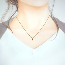 画像4: アンダリュサイト ペンダントトップ ブラジル産 Andalusite K18 希少石 日本製 鉱物 覆輪 フクリン カット 多色性 王様 カラーチェンジ ゴールド ブラウン アクセサリー ペアアクセ ヒーリング エネルギー ポジティブ お守り 1粒 シンプル 浄化 天然石 パワーストーン (4)