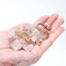 画像3: 【高品質 大粒】マニカラン水晶 さざれ 100g 天然石 パワーストーン カラーストーン (3)