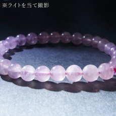 画像4: ディープローズクォーツ ブレスレット 約6mm マダガスカル産 【一点もの】 Deep Rose Quartz ローズクォーツ クォーツ 水晶 10月誕生石 紅水晶 紅石英 お守り 内包物 鉱物 天然石 パワーストーン カラーストーン (4)