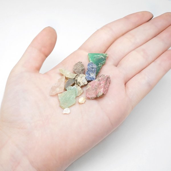 コレクション 糸魚川翡翠 黒平水晶 乙女鉱山 インテリア 制作