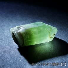 画像7: ペリドット 原石 パキスタン産 【一点もの】 Peridot 結晶 母岩 8月誕生石 希少 カンラン石 オリビン 母岩付き 鉱物 浄化 標本 コレクション 天然石 パワーストーン カラーストーン (7)