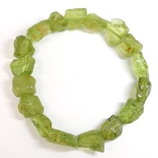 画像3: ペリドット ブレスレット 原石 パキスタン産 【一点もの】 Peridot 8月誕生石 カンラン石 結晶 オリビン お守り コレクション 浄化 ヒーリング 天然石 パワーストーン カラーストーン (3)