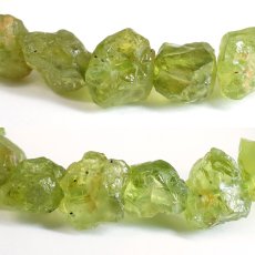 画像2: ペリドット ブレスレット 原石 パキスタン産 【一点もの】 Peridot 8月誕生石 カンラン石 結晶 オリビン お守り コレクション 浄化 ヒーリング 天然石 パワーストーン カラーストーン (2)