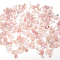 画像2: さざれ 100g クォーツァイト Quartzite ピンク 珪岩 石英 天然石 パワーストーン カラーストーン (2)