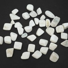 画像2: さざれ 100g 寒水石 日本銘石 茨城県産 KANSUI Stone 日立市 天然石 パワーストーン カラーストーン (2)