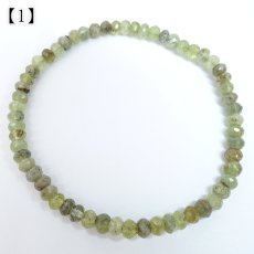 画像3:  ルドウィジャイトインペリドット ブレスレット ソロバンカット パキスタン産 【一点もの】 Peridot 8月誕生石 カンラン石 ルチルペリドット ルドウィヒ石 お守り 浄化 ヒーリング 天然石 パワーストーン カラーストーン Zm45w (3)