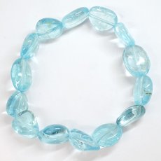 画像3: ブルートパーズ ブレスレット タンブル型 ブラジル産 【一点もの】 Blue topaz トパーズ 希少 11月誕生石 お守り 浄化 アクセサリー ヒーリング 天然石 パワーストーン カラーストーン (3)