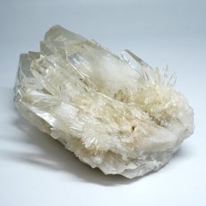 画像6: 水晶 原石 ペルー産 ムンドヌエボ鉱山 クラスター 【 一点もの 】 台付き Crystal 結晶 標本 希少 レア クリスタル クォーツ ポイント 浄化 内包物 お守り 天然石 パワーストーン  (6)