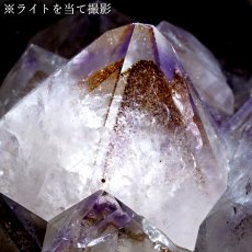 画像9:  カコクセナイト ファントム クラスター 原石 ブラジル産 【 一点もの 】 Quartz カコクセナイトインクォーツ 水晶 クリスタル クォーツ ポイント 結晶 浄化 内包物 鉱物 お守り 天然石 パワーストーン  (9)