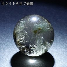 画像3: ガネーシュヒマール水晶 丸玉 19mm ネパール産 【一点もの】Ganesh Himal ガネーシャ 透明 水晶 希少 クォーツ スフィア ヒマラヤ水晶 インド 4月誕生石 内包物 浄化 癒し 瞑想 お守り 厄除け 魔除け 天然石 パワーストーン (3)