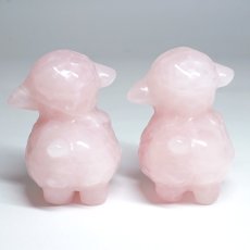 画像3: 羊 水晶 ローズクォーツ 彫り物 干支 2027年 ひつじ 未 正月 年末年始 賀正 正月飾り 新年 飾り物 縁起物 インテリア 開運 幸運 雑貨 風水 ミニ 彫刻 天然石 パワーストーン カラーストーン (3)