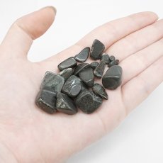 画像3: さざれ 100g 玄昌石 日本銘石 宮城県産 Black Slate 粘板岩 層状 守護石 天然石 パワーストーン カラーストーン (3)
