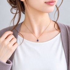 画像4: ベニトアイト K18 ペンダントトップ アメリカ産 18金【一点物】Benitoite ベニト石 希少石 ラウンドカット ジュエリー 小ぶり 小粒 活力 情熱 絆 成功 天然石 カラーストーン パワーストーン ロイヤルジュエリー Royal Jewelry (4)