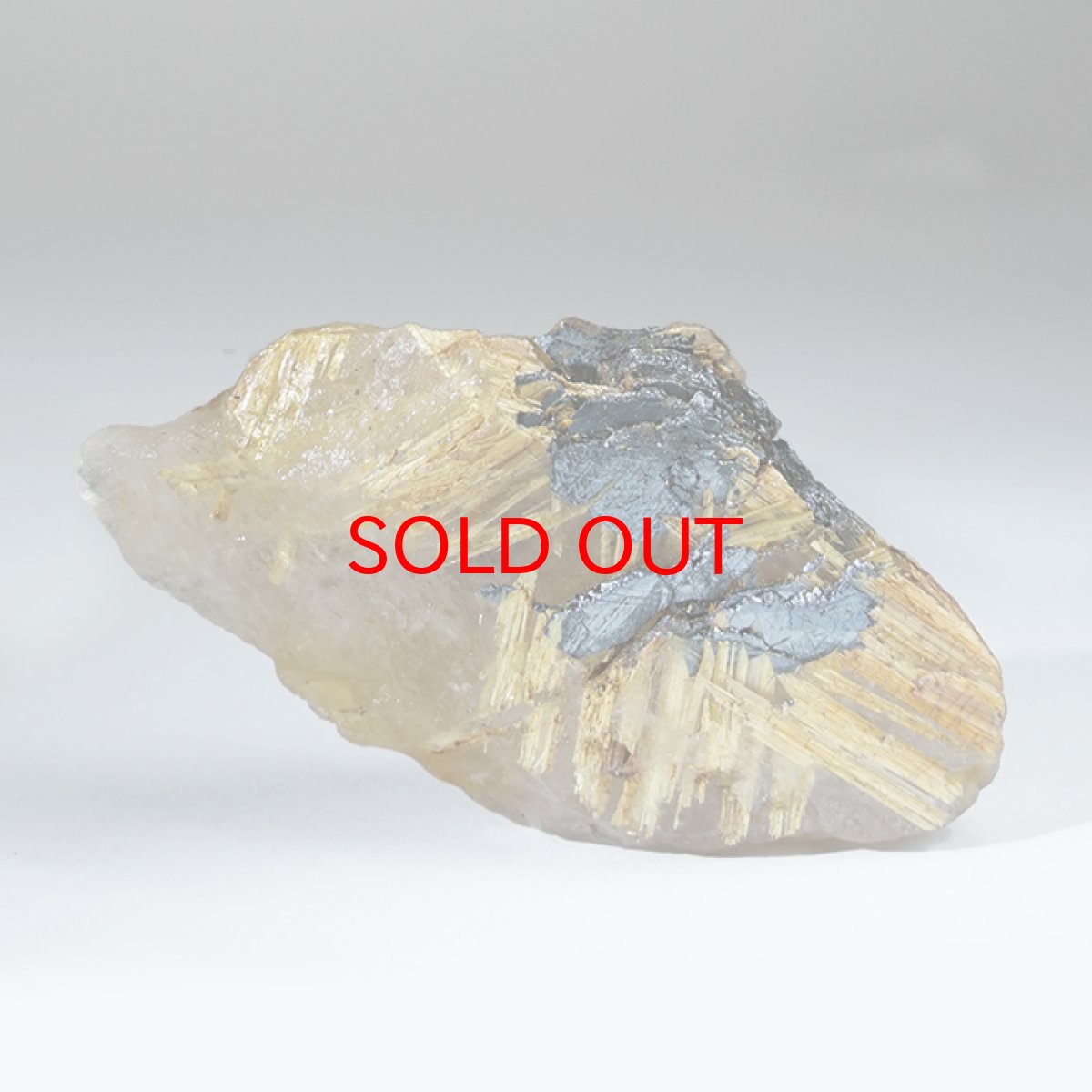 画像3: ルチルクォーツ 原石 19.6g ブラジル産【一点もの】Rutile quartz 希少 タイチン 針水晶 ルチル ゴールド オブジェ 鉱物 浄化 お守り 天然石 パワーストーン (3)