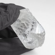 画像4: カイラス水晶 原石 約28.6g ヒマラヤ産 【 一点もの 】Kailash Quartz チベット ヒマラヤ カイラス山 稀少 レア 高品質 水晶 クリスタル クォーツ ポイント バーコード 4月誕生石 結晶 浄化 内包物 鉱物 癒し お守り 天然石 パワーストーン カラーストーン (4)