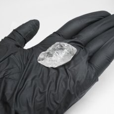 画像7: カイラス水晶 原石 約11.1g ヒマラヤ産 【 一点もの 】Kailash Quartz チベット ヒマラヤ カイラス山 稀少 レア 高品質 水晶 クリスタル クォーツ ポイント バーコード 4月誕生石 結晶 浄化 内包物 鉱物 癒し お守り 天然石 パワーストーン カラーストーン (7)