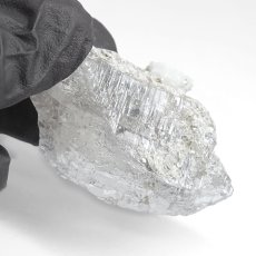 画像4: カイラス水晶 原石 約29.6g ヒマラヤ産 【 一点もの 】Kailash Quartz チベット ヒマラヤ カイラス山 稀少 レア 高品質 水晶 クリスタル クォーツ ポイント バーコード 4月誕生石 結晶 浄化 内包物 鉱物 癒し お守り 天然石 パワーストーン カラーストーン (4)