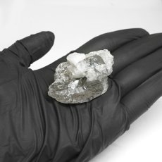 画像7: カイラス水晶 原石 約29.6g ヒマラヤ産 【 一点もの 】Kailash Quartz チベット ヒマラヤ カイラス山 稀少 レア 高品質 水晶 クリスタル クォーツ ポイント バーコード 4月誕生石 結晶 浄化 内包物 鉱物 癒し お守り 天然石 パワーストーン カラーストーン (7)