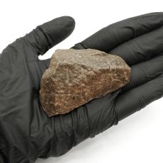 画像4: コンドライト 原石 97.9g モロッコ産【一点物】Chondrite  隕石 コンドライト隕石 コンドリュール 宇宙 超希少 天然石 パワーストーン (4)