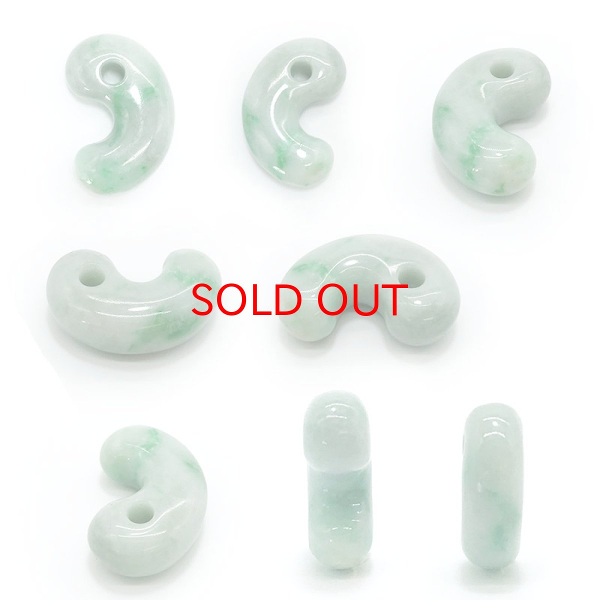 画像2: プレミアム 糸魚川翡翠 勾玉 小滝産 翡翠 ひすい ヒスイ 国石 パワーストーン 天然石 硬玉 ジェダイド  5月誕生石 (2)