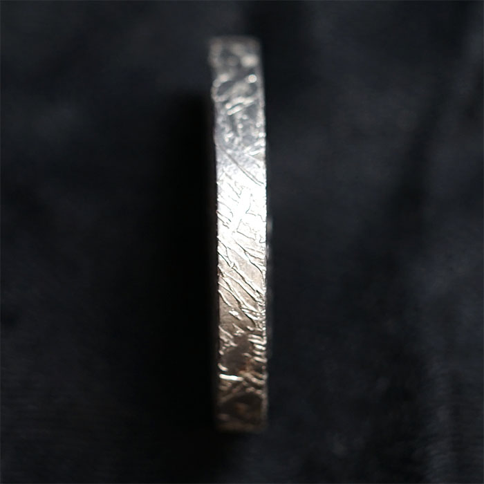 【一点物】 アルタイ隕石 新疆隕石 文殊菩薩 彫り物 トップ ペンダントトップ Altai (Xinjiang) meteorite Manjusri  Pendant top