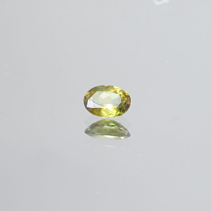 天然アキシナイト』0.49ct パキスタン産 ルース 宝石【1438】 - 各種パーツ