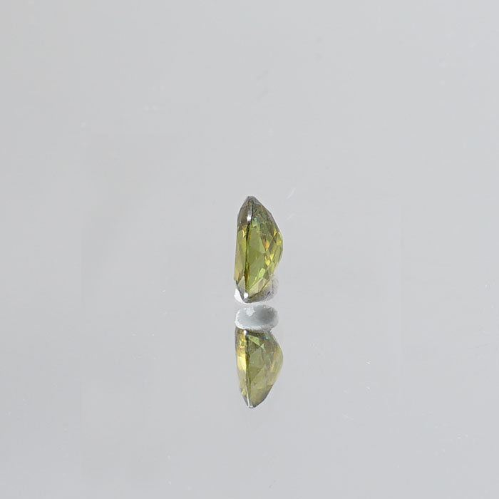 天然アキシナイト』0.49ct パキスタン産 ルース 宝石【1438】 - 各種パーツ