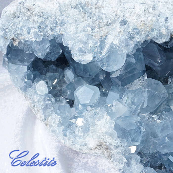 セレスタイト原石 【一点物】セレスタイト 原石 約4.72kg Celestite 天青石 水色 青色 マダガスカル産 天然石 パワーストーン  天使の石 夢