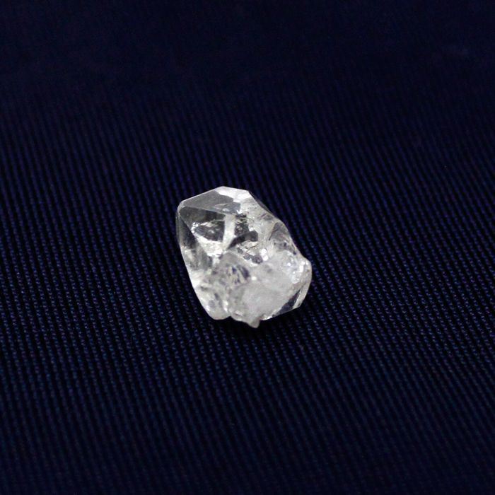 一点もの】【送料無料】フェナカイト ロシア産 0.7g◇姫路◇社内管理番号
