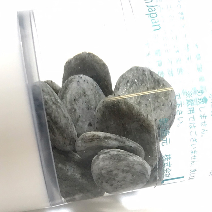 バドガシュタイン さざれ石入り ミスト スプレー 50ml Si Mist 霧島鉱泉水 自然ケイ素天然水 天然石 中国茶lin バドガシュタイン さざれ石入り ミスト スプレー 50ml Si Mist 霧島鉱泉水 自然ケイ素天然水 天然石 中国茶lin